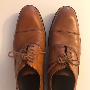 Like new men’s tan Cole Haan dress shoes, size 10